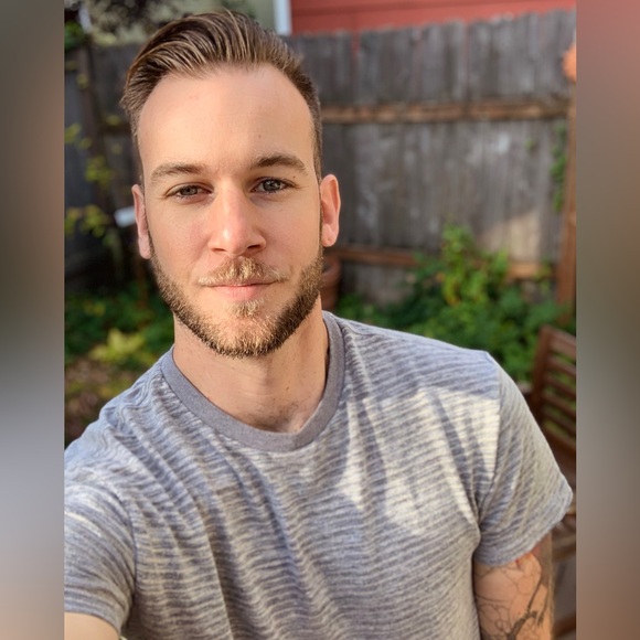 Meet your Posher, Sam - Picture 6 of 13